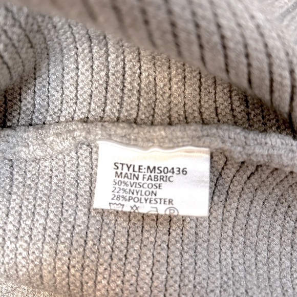 Madison The Label Frida Sweater - Picture 4 of 5